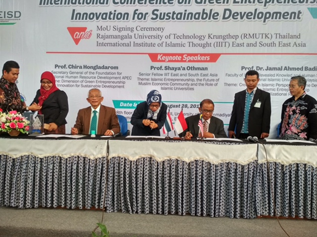 MOU Signing Ceremony STIE PGRI Dewantara Jombang with Rajamangala University of Technology Krungthep (RMUTK) Thailand and International Institute of Islamic Thought (IIIT) East and South East Asia
