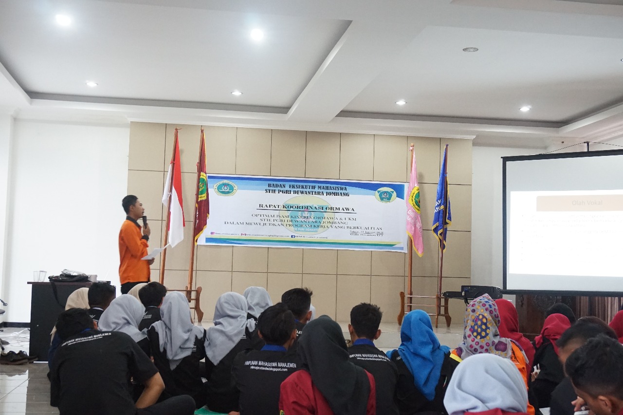 BEM STIE PGRI DEWANTARA JOMBANG GELAR RAKOR I