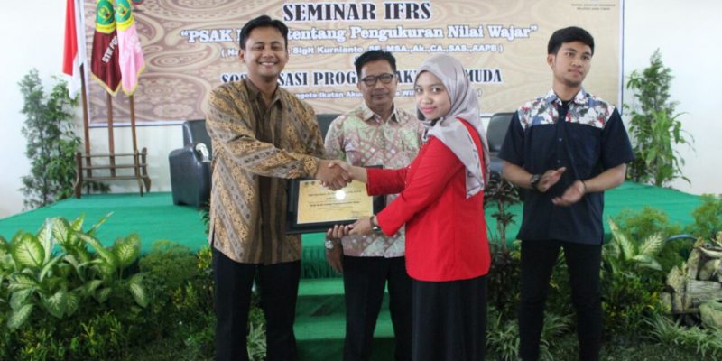 IFRS-4 IFRS-4