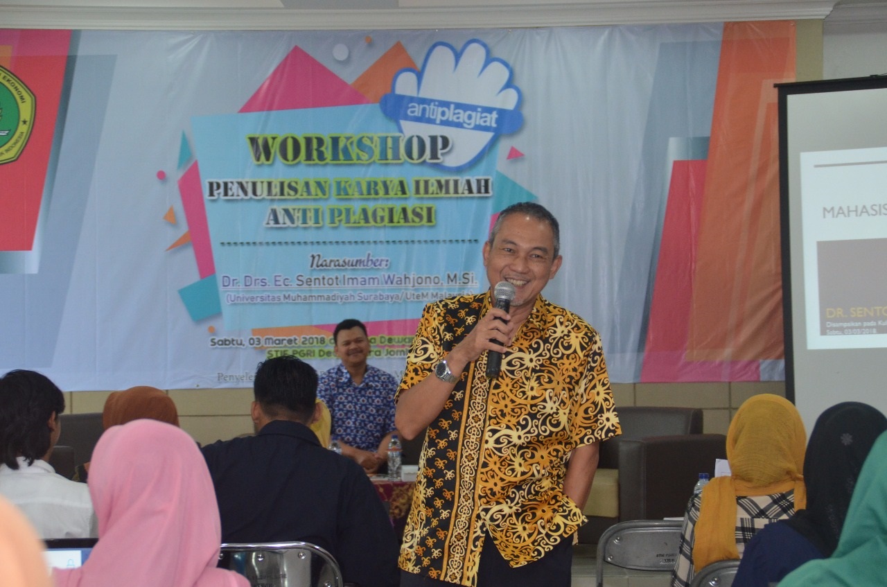 PPM STIE PGRI DEWANTARA JOMBANG MENGGELAR  WORKSHOP PENULISAN KARYA ILMIAH ANTI PLAGIASI