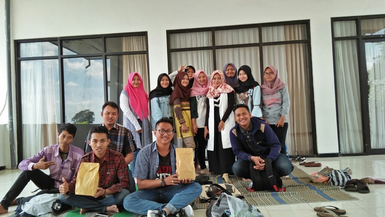 GET EXPERIENCE MORE KNOWLEDGE WITH HIMAKU