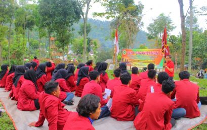 DPM SUKSES MENGADAKAN CAMP ORGANIZATION 2018