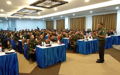 MENWA   STIE   PGRI   DEWANTARA   JOMBANG   MENGIKUTI   SEMINAR PEMANTAPAN NILAI IDEOLOGI PANCASILA SEBAGAI DASAR BERNEGARA BAGIRESIMEN MAHASISWA