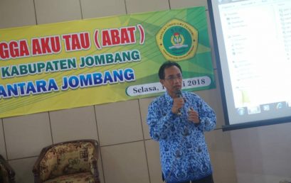 DINAS KESEHATAN KABUPATEN JOMBANG BEKERJASAMA DENGAN STIE PGRI DEWANTARA JOMBANG SUKSES MENGADAKAN PENYULUHAN ABAT