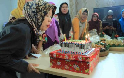 STIE PGRI DEWANTARA JOMBANG MERAYAKAN DIES NATALIS KE-23