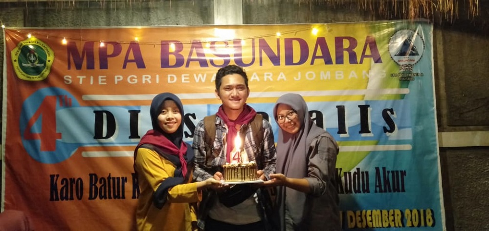 MPA BASUNDARA STIE PGRI DEWANTARA JOMBANG SUKSES MERAYAKAN DIES NATALIES KE-4 MPA BASUNDARA STIE PGRI DEWANTARA JOMBANG SUKSES MERAYAKAN DIES NATALIES KE-4