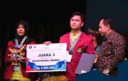Mahasiswa STIE PGRI Dewantara Jombang Juara 3 EKSPO KMI 2018