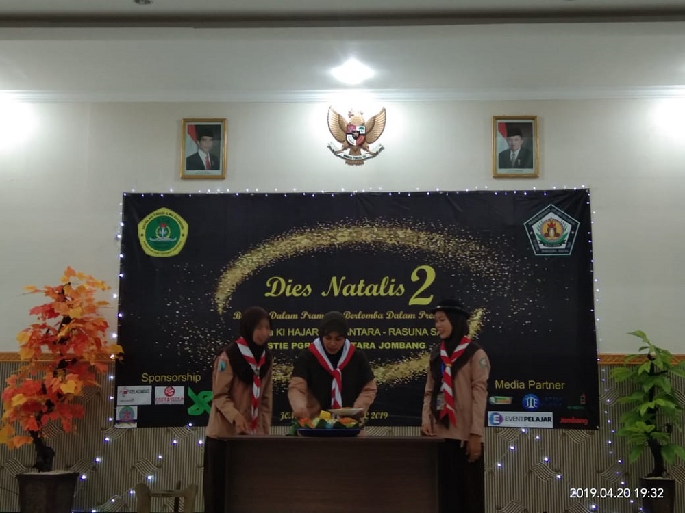 UKM PRAMUKA STIE PGRI DEWANTARA ADAKAN DIES NATALIS PRAMUKA KE- 2