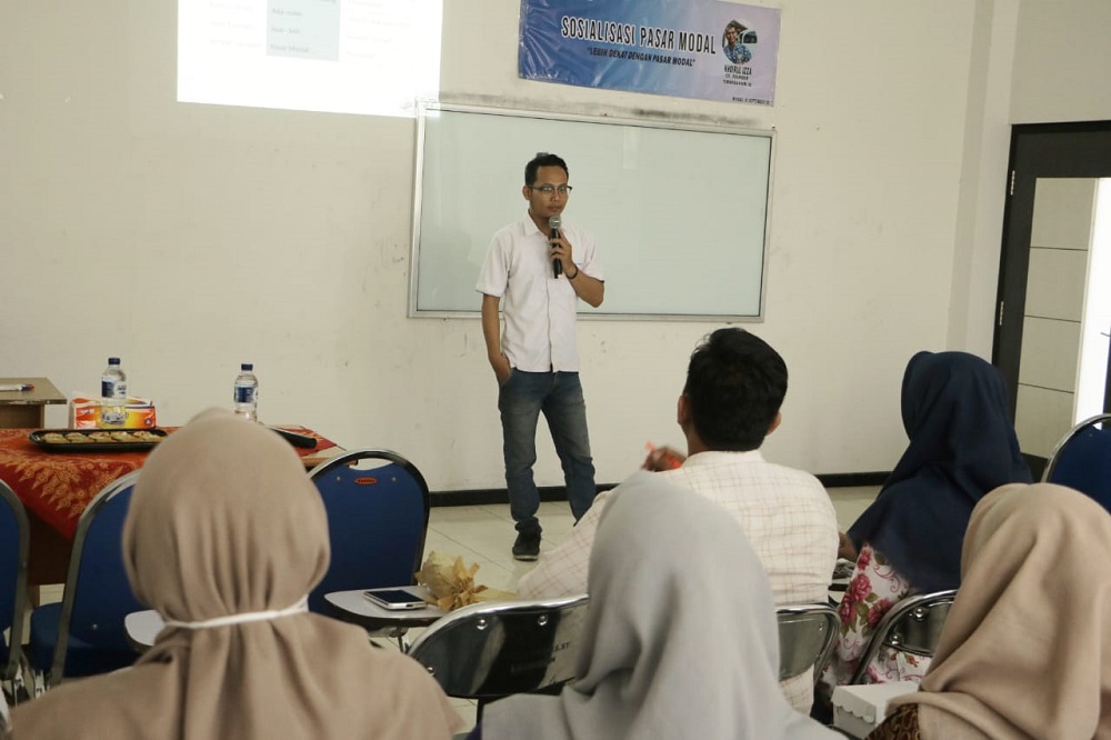 STIE PGRI DEWANTARA JOMBANG GELAR SOSIALISASI PASAR MODAL