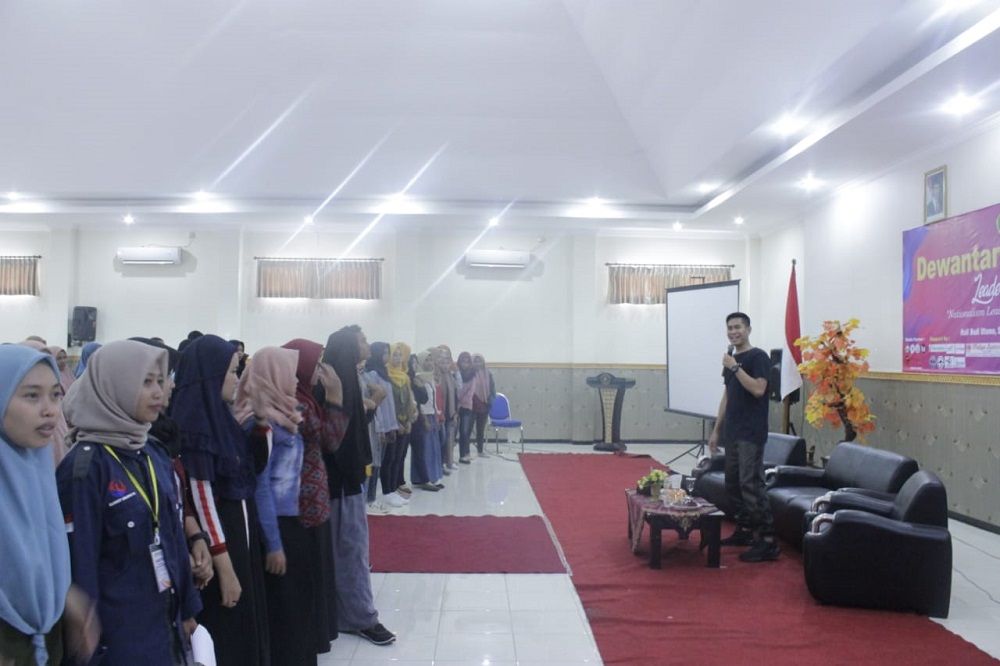 BEM STIE PGRI DEWANTARA JOMBANG SUKSES ADAKAN DEWANTARA LEADERSHIP WORKSHOP