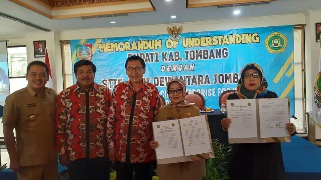STIE PGRI DEWANTARA MOU DENGAN PEMERINTAH KABUPATEN JOMBANG