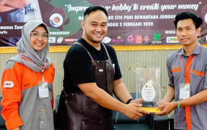 ENTREPRENEUR OF DEWANTARA JOMBANG SUKSES GELAR PELATIHAN BARISTA SEASON 2