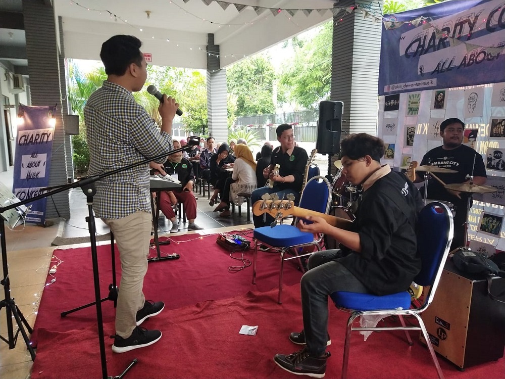 ALL ABOUT MUSIC, UKM DEWANTARA MUSIK SUKSES GELAR  CHARITY CONCERT I TAHUN 2020