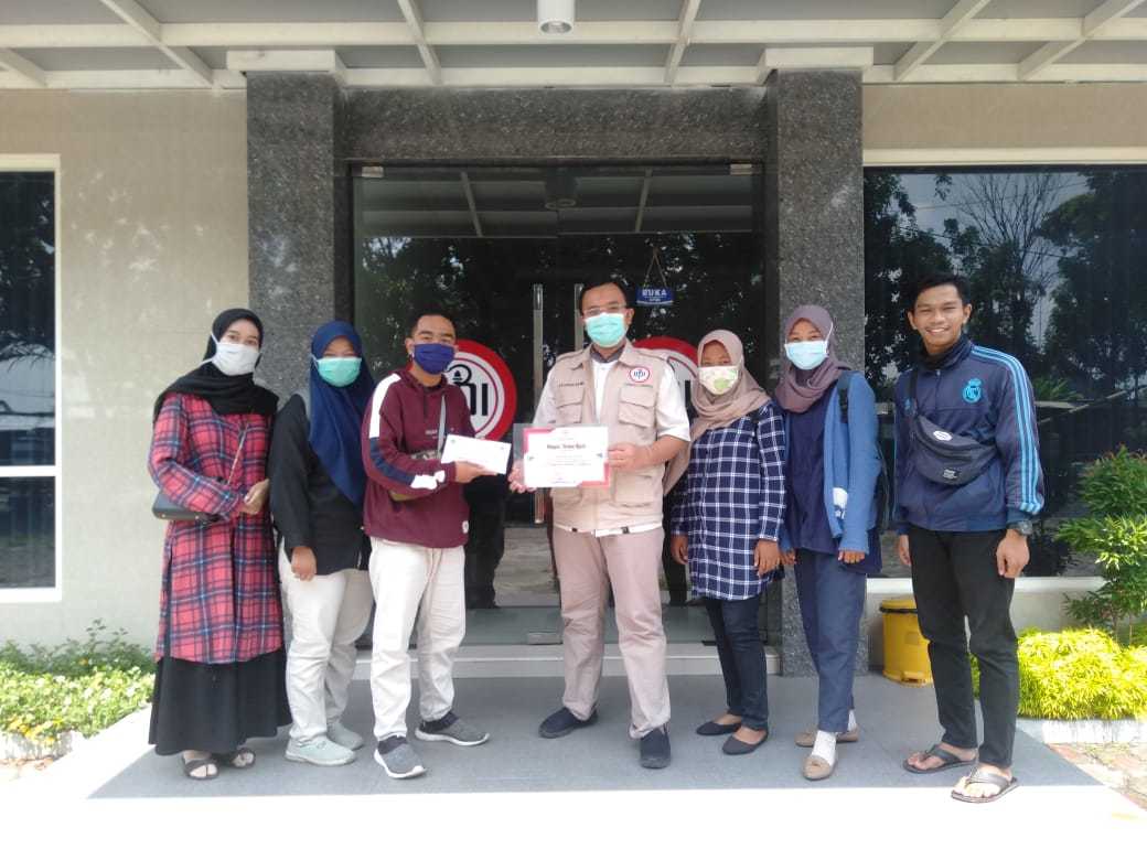 PEDULI COVID 19, BEM STIE PGRI DEWANTARA JOMBANG KUMPULKAN DONASI PEMBELIAN APD UNTUK TENAGA MEDIS