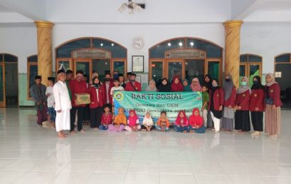 PEDULI SESAMA BERSATU MELAWAN PANDEMI COVID – 19, ORMAWA DAN UKM STIE PGRI DEWANTARA JOMBANG GELAR BAKTI SOSIAL
