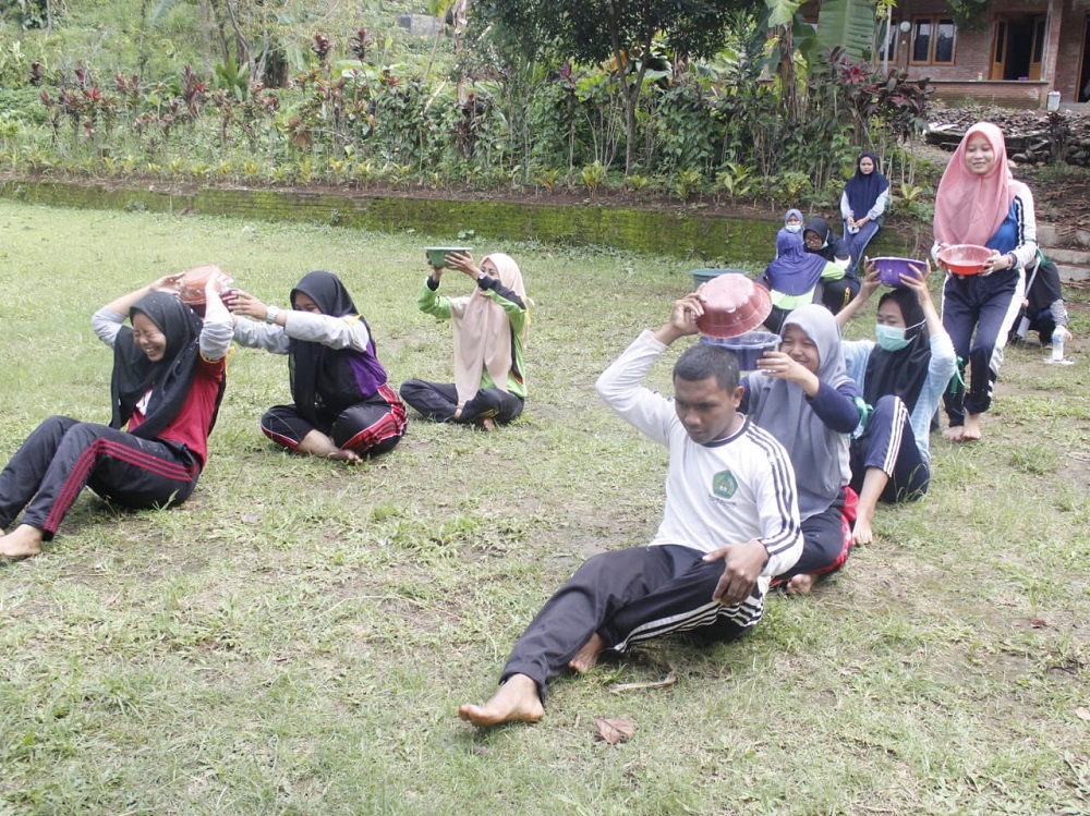 HIMAKU  STIE PGRI DEWANTARA JOMBANG SUKSES ADAKAN TRAOKU (TRAINING OF HIMAKU)