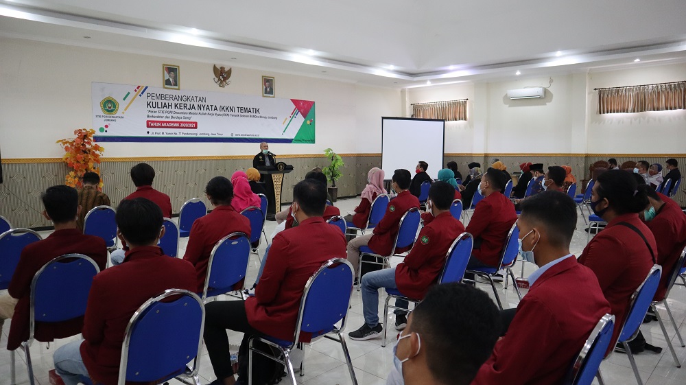 348 MAHASISWA KKN TEMATIK BUMDES PERIODE 2020/2021 STIE PGRI DEWANTARA JOMBANG DIBERANGKATKAN DARING